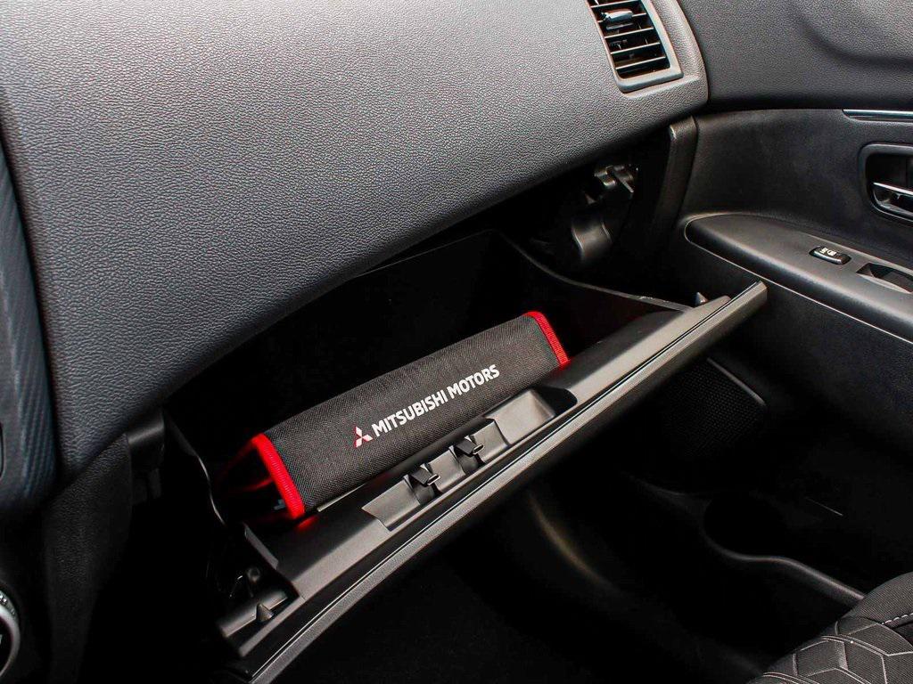 new 2024 Mitsubishi Outlander Sport car, priced at $27,815
