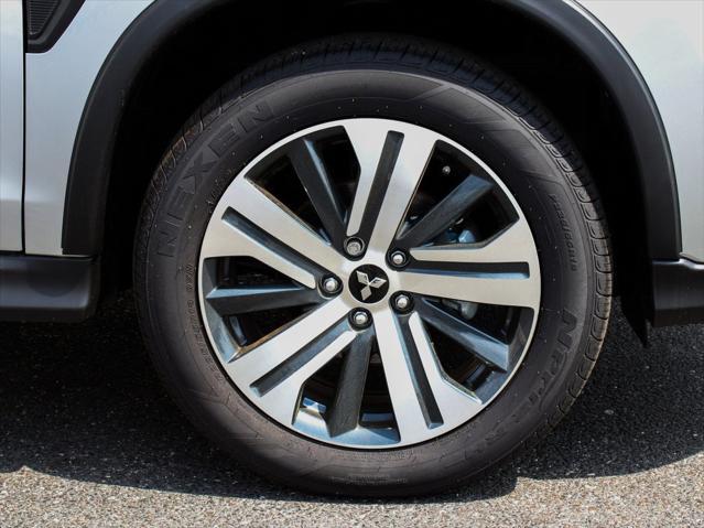 new 2024 Mitsubishi Outlander Sport car, priced at $27,815