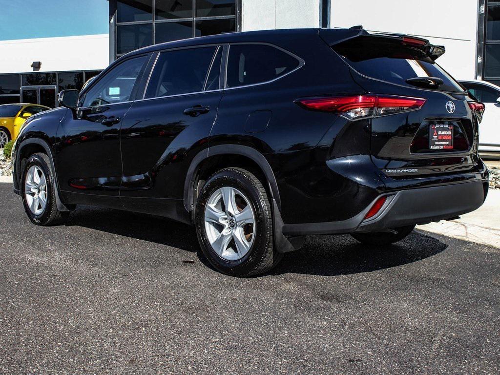 used 2023 Toyota Highlander car, priced at $33,740