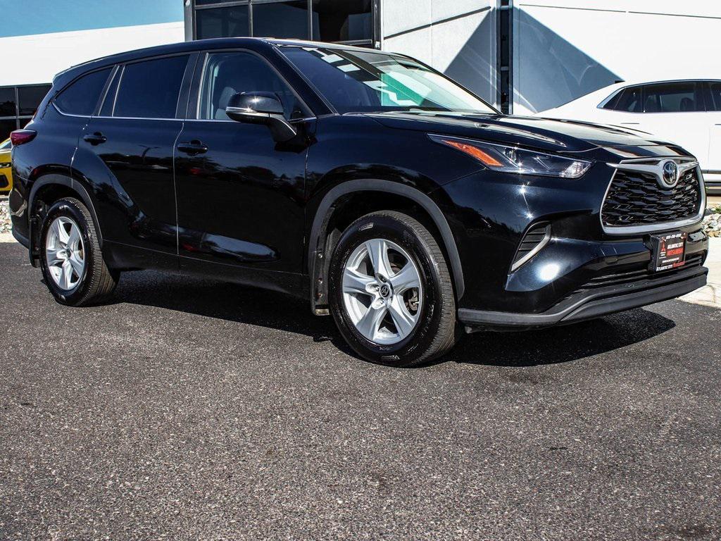 used 2023 Toyota Highlander car, priced at $33,740
