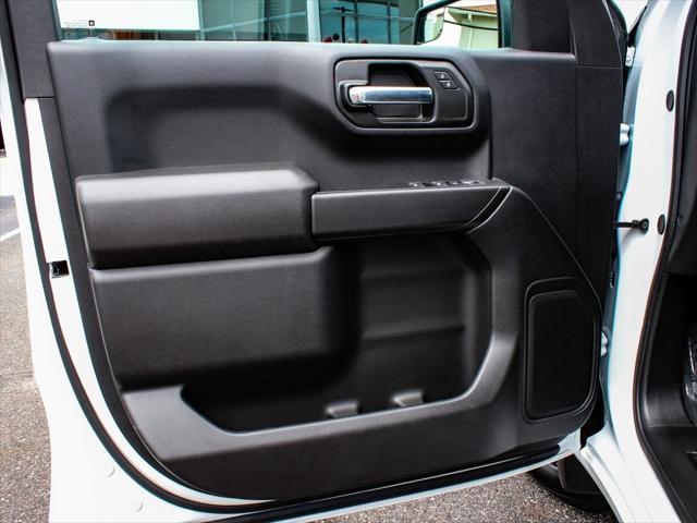 used 2025 GMC Sierra 1500 car, priced at $41,990