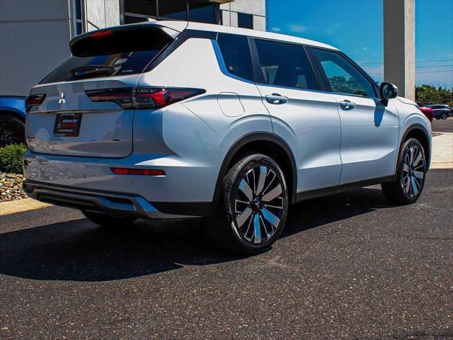 new 2025 Mitsubishi Outlander car, priced at $38,625