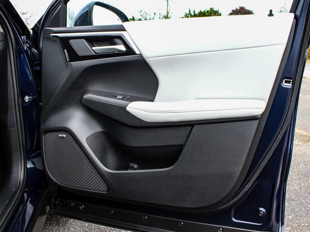 new 2025 Mitsubishi Outlander car, priced at $36,220