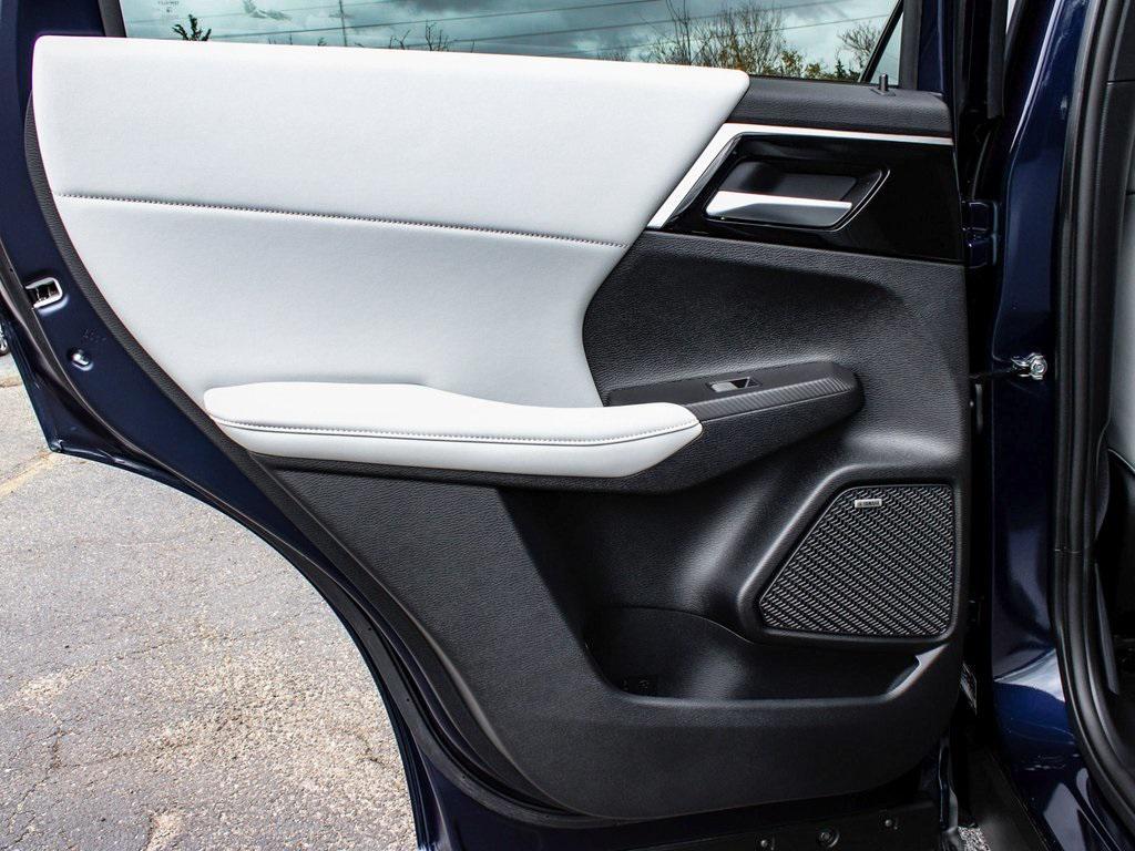 new 2025 Mitsubishi Outlander car, priced at $36,220