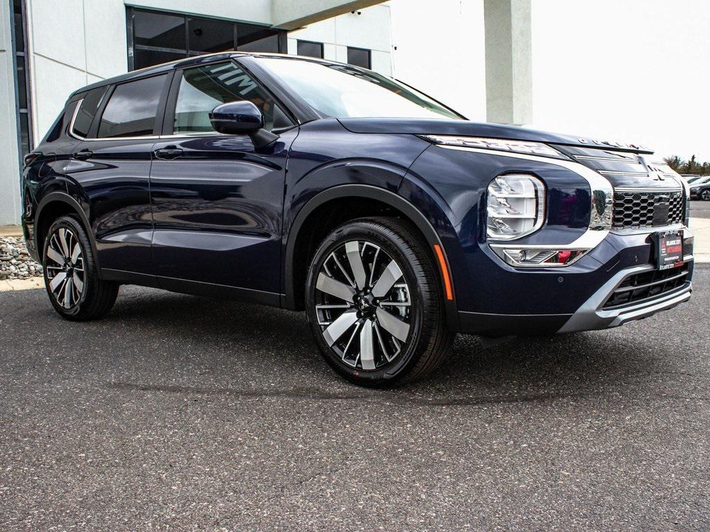 new 2025 Mitsubishi Outlander car, priced at $36,220