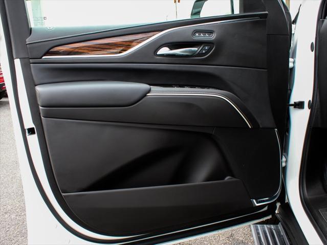 used 2024 Cadillac Escalade ESV car, priced at $87,490