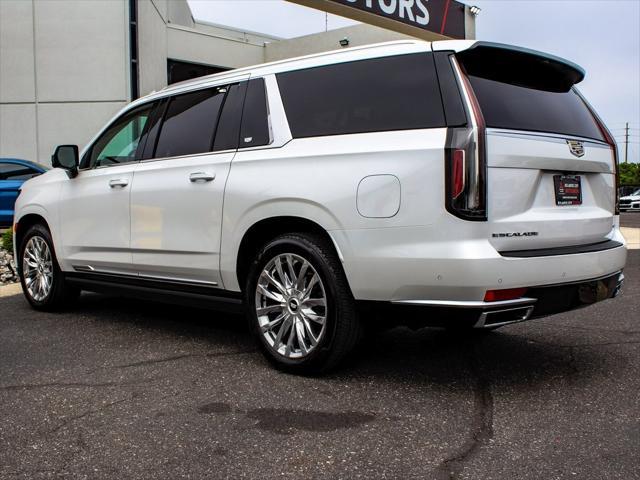 used 2024 Cadillac Escalade ESV car, priced at $84,990