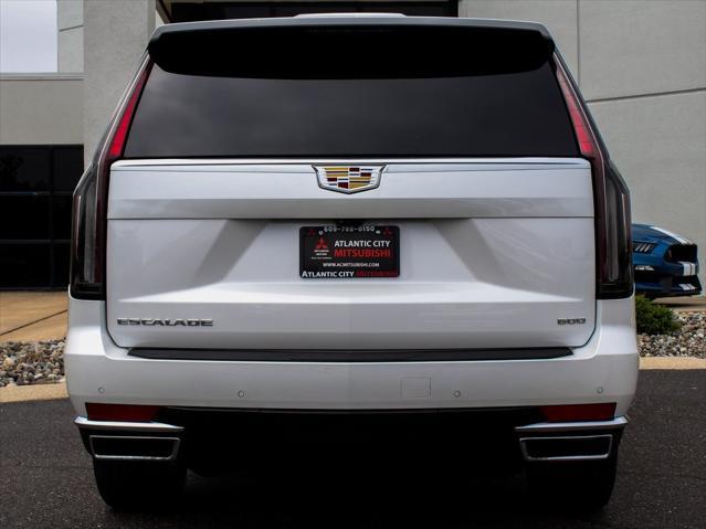 used 2024 Cadillac Escalade ESV car, priced at $87,490