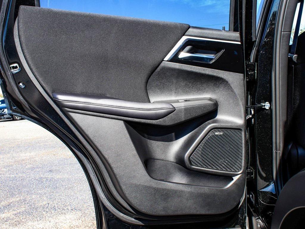 new 2025 Mitsubishi Outlander car, priced at $35,315