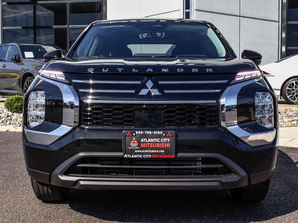 new 2025 Mitsubishi Outlander car, priced at $35,315
