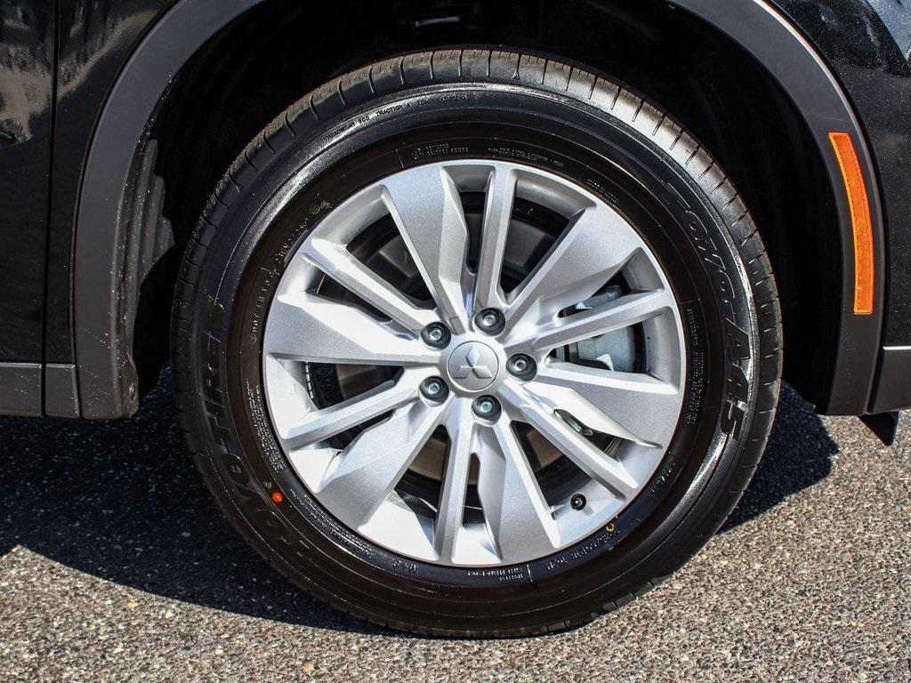 new 2025 Mitsubishi Outlander car, priced at $35,315