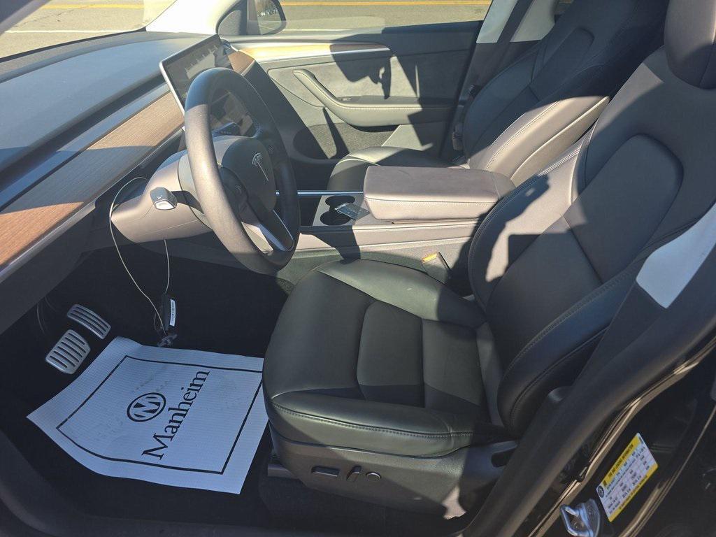 used 2024 Tesla Model Y car
