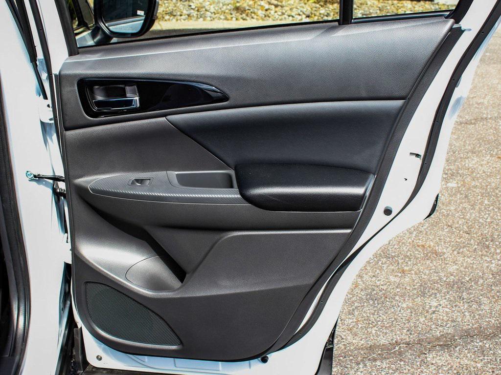 new 2025 Mitsubishi Eclipse Cross car, priced at $34,710