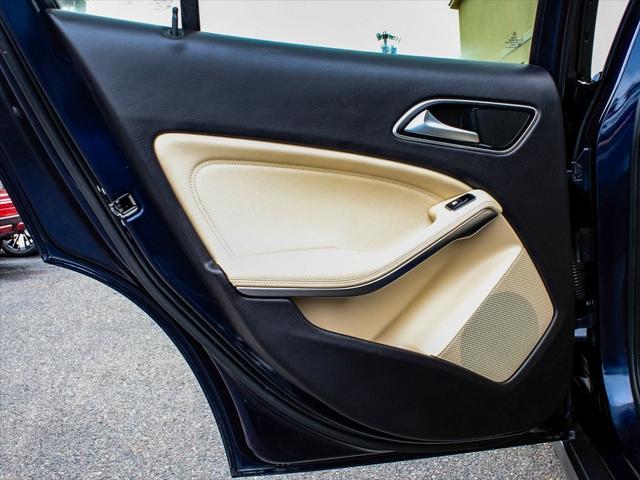 used 2018 Mercedes-Benz GLA 250 car, priced at $15,490