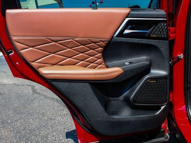 new 2025 Mitsubishi Outlander car, priced at $46,945