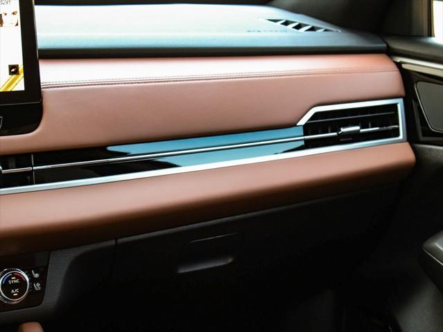 new 2025 Mitsubishi Outlander car, priced at $46,945