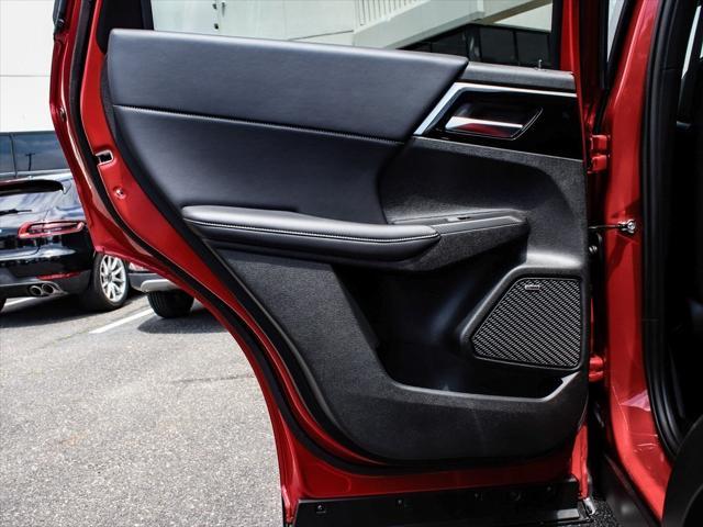 new 2025 Mitsubishi Outlander car, priced at $37,465