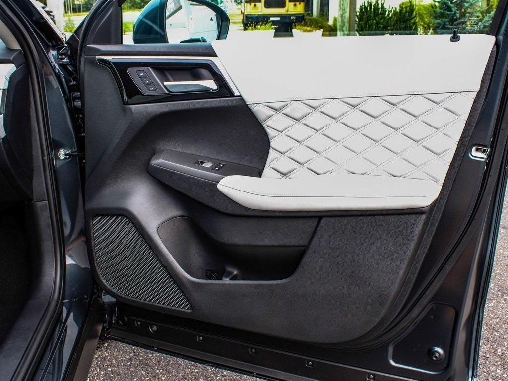 new 2025 Mitsubishi Outlander PHEV car, priced at $49,480