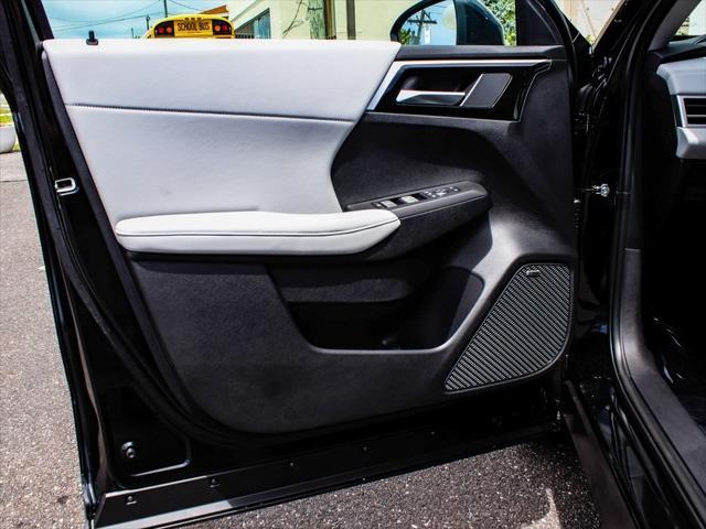 new 2025 Mitsubishi Outlander car, priced at $38,385