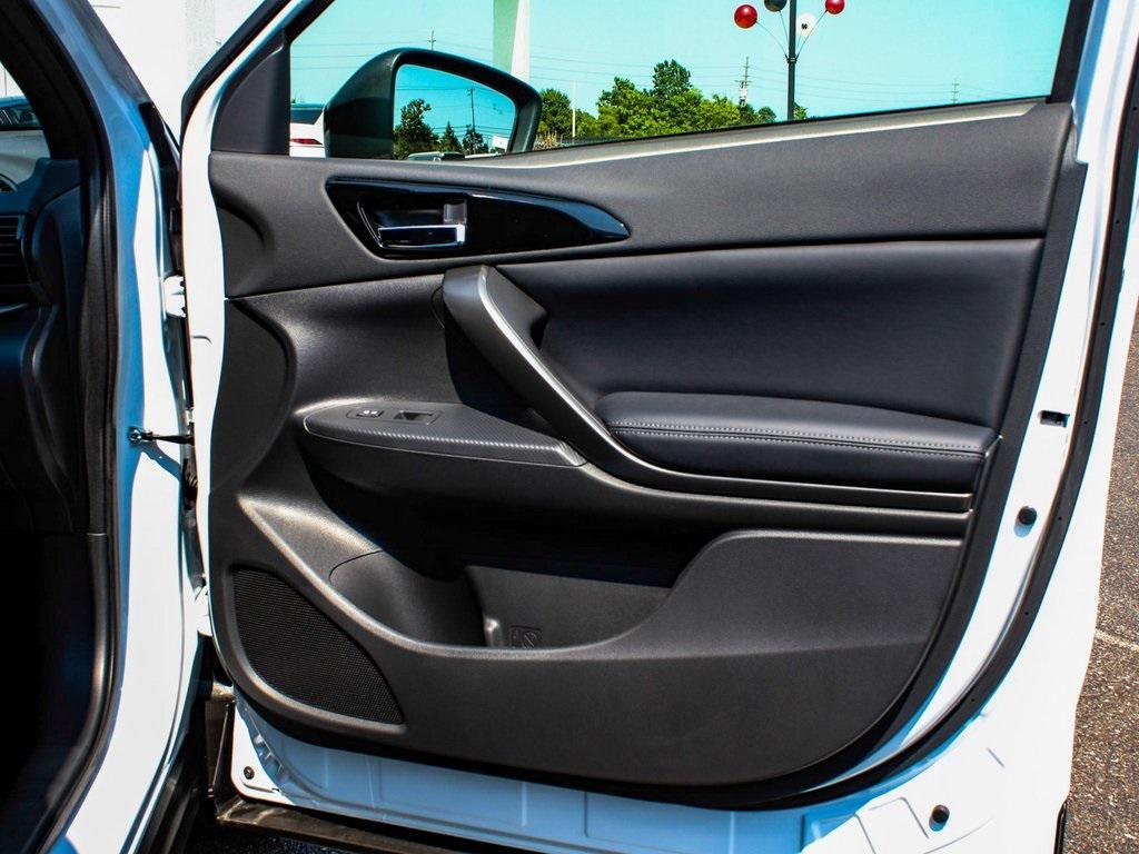 new 2025 Mitsubishi Eclipse Cross car, priced at $33,985