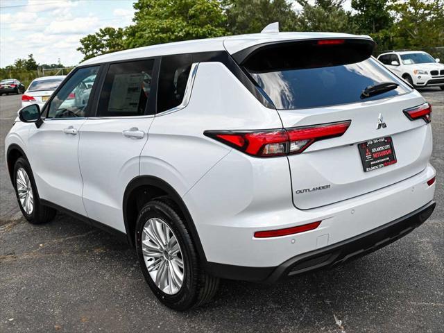 new 2024 Mitsubishi Outlander car