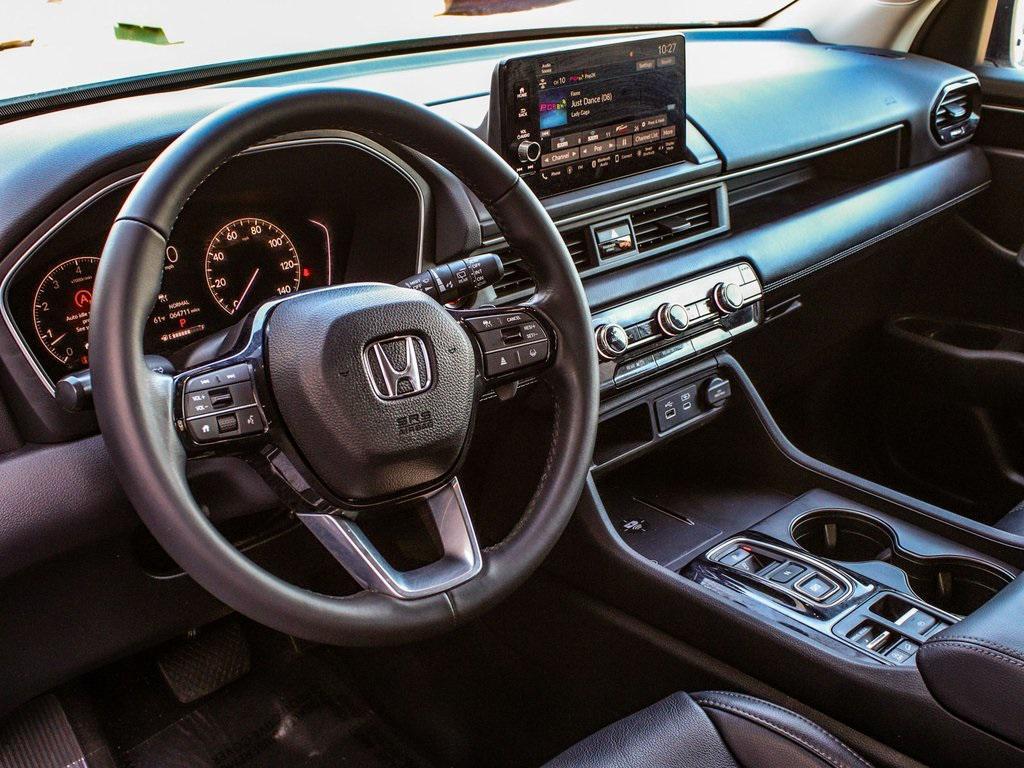 used 2023 Honda Pilot car, priced at $31,450