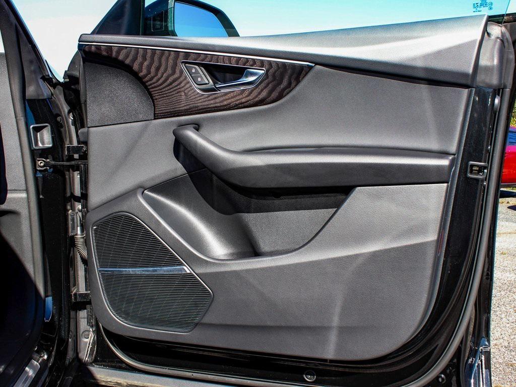 used 2022 Audi Q8 car, priced at $35,450