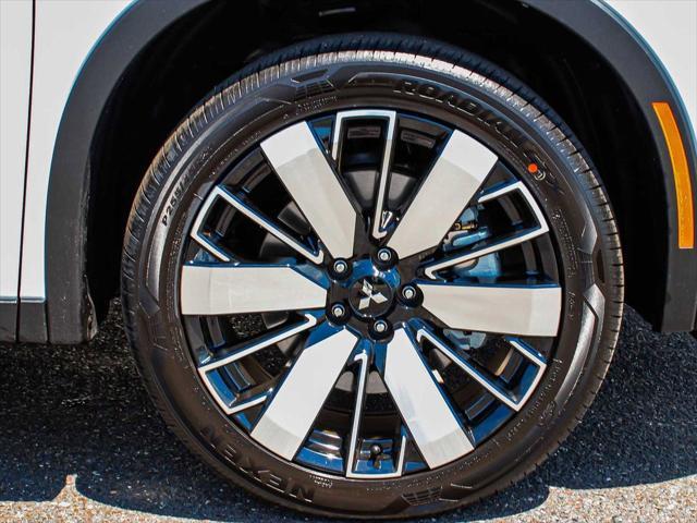 new 2025 Mitsubishi Outlander car, priced at $41,430