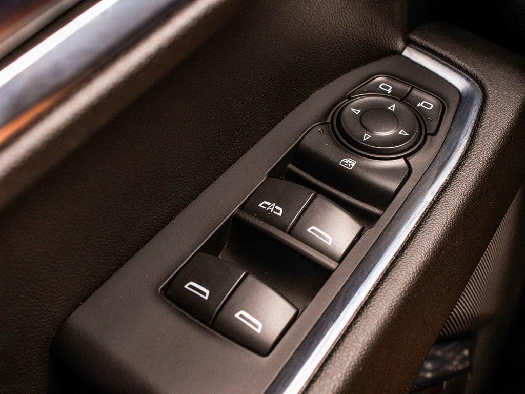 used 2023 GMC Sierra 1500 car, priced at $35,990