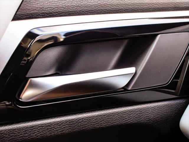 new 2025 Mitsubishi Outlander car, priced at $38,625
