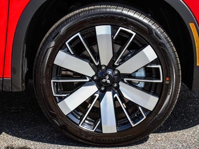 new 2025 Mitsubishi Outlander car, priced at $38,625