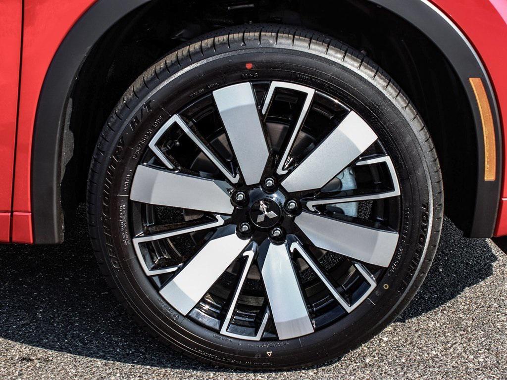 new 2025 Mitsubishi Outlander car, priced at $43,495