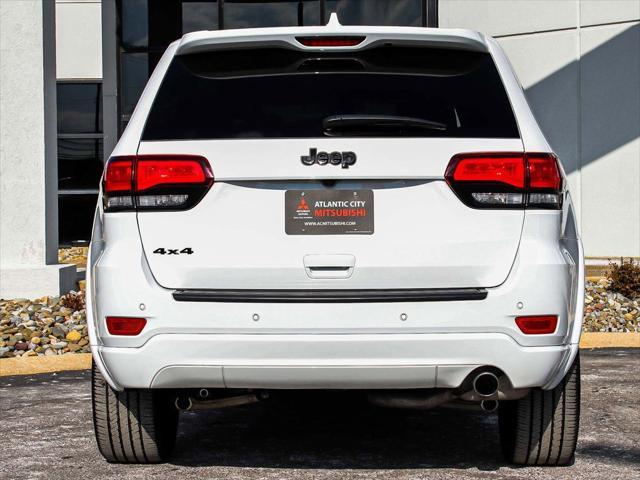 used 2022 Jeep Grand Cherokee car, priced at $26,190