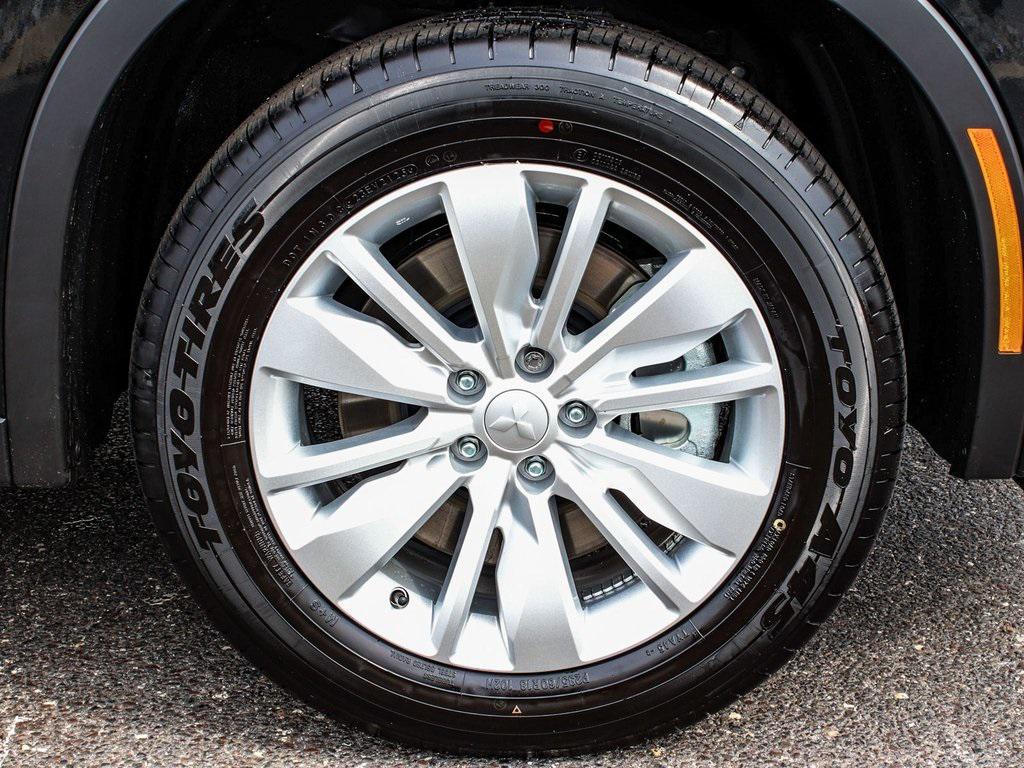 new 2025 Mitsubishi Outlander car, priced at $34,840