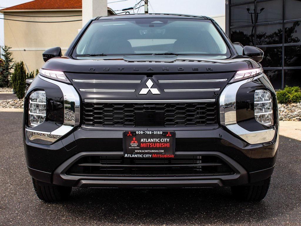 new 2025 Mitsubishi Outlander car, priced at $34,840
