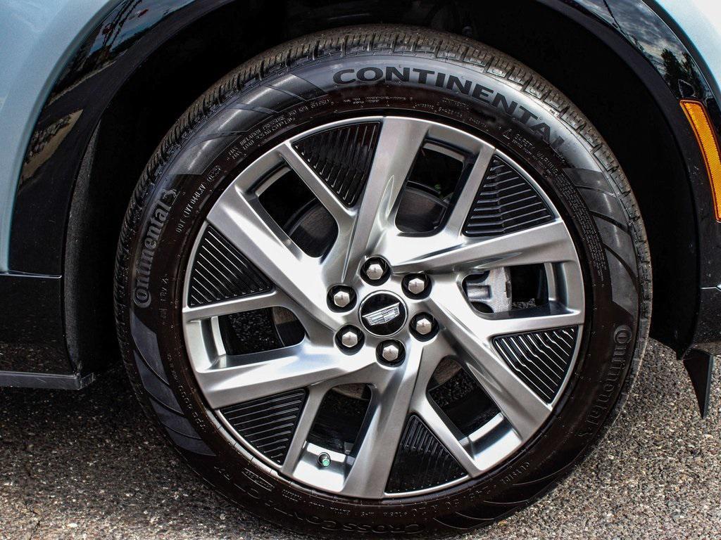 used 2025 Cadillac OPTIQ car, priced at $45,990