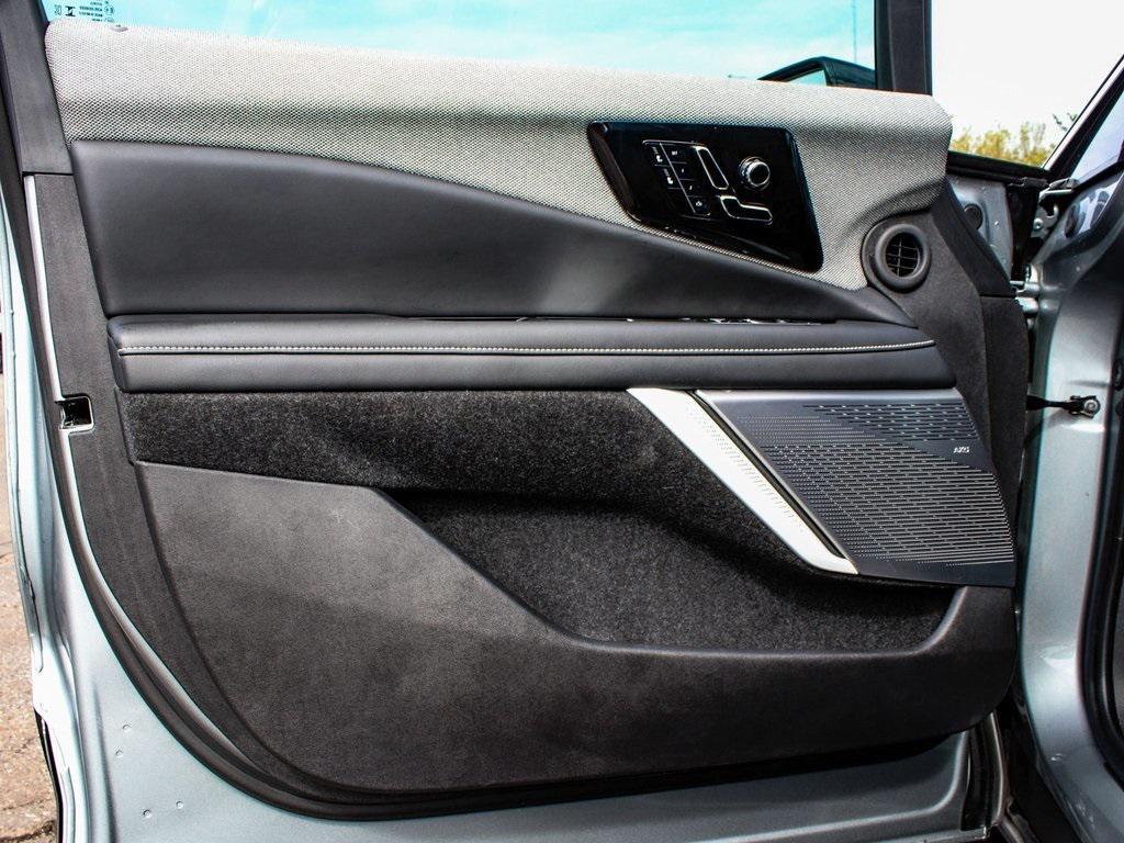 used 2025 Cadillac OPTIQ car, priced at $45,990