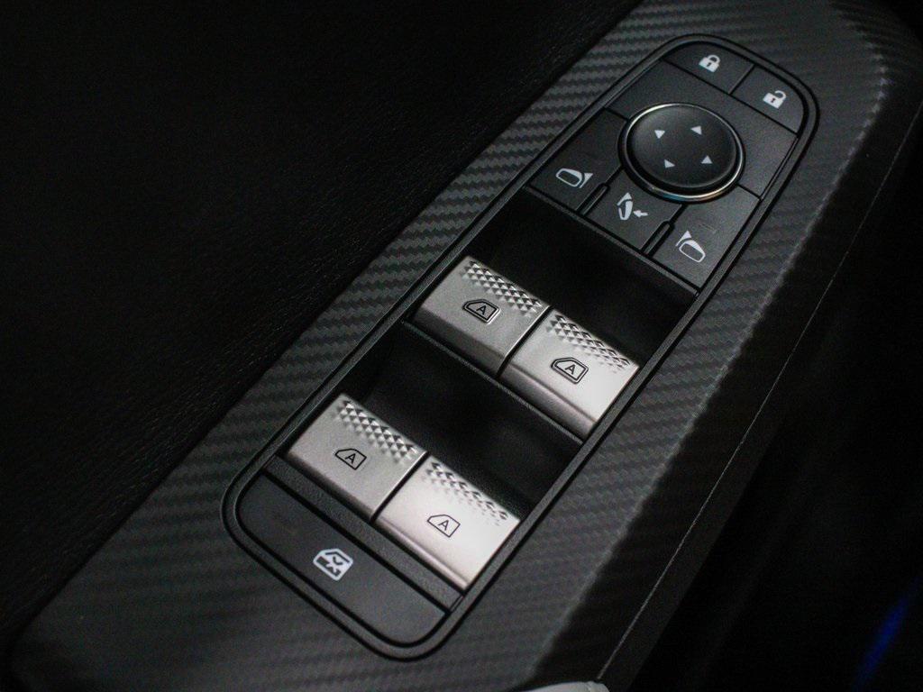 new 2025 Mitsubishi Outlander PHEV car, priced at $52,645