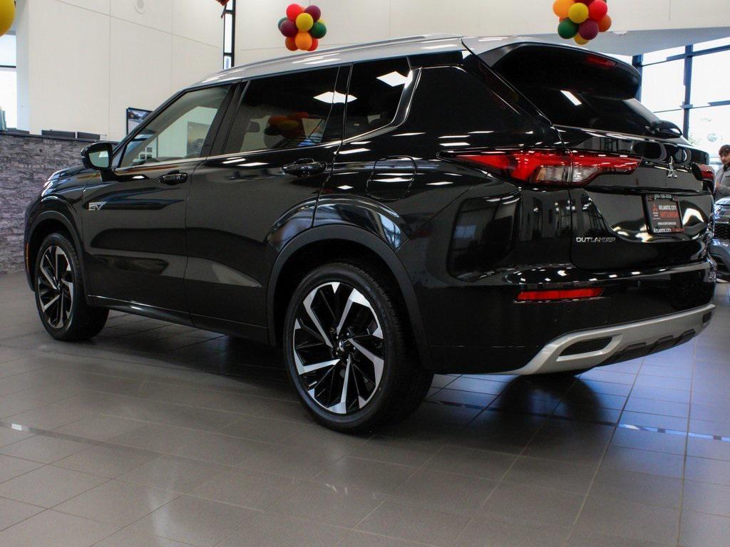 new 2025 Mitsubishi Outlander PHEV car, priced at $52,645