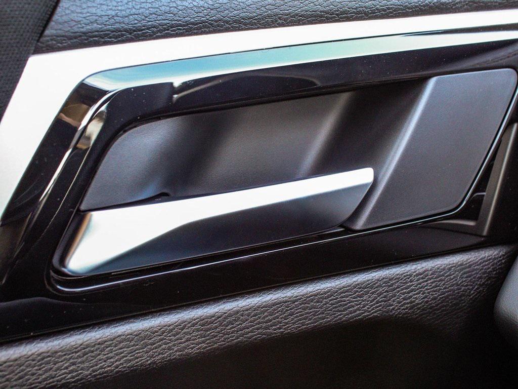 new 2025 Mitsubishi Outlander car, priced at $35,315