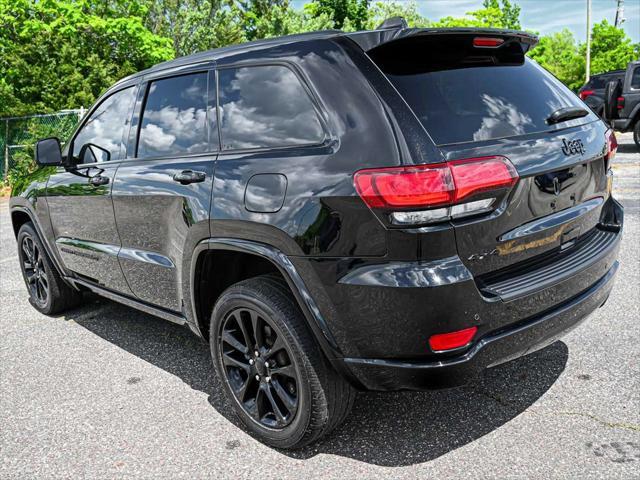 used 2022 Jeep Grand Cherokee car, priced at $27,390