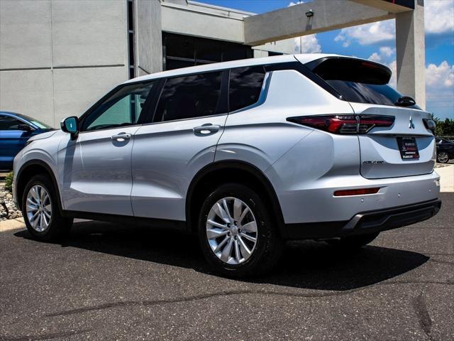 new 2025 Mitsubishi Outlander car, priced at $34,800
