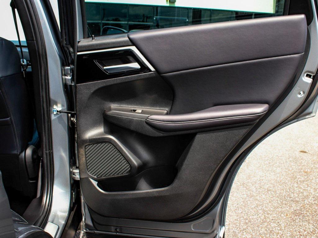 used 2023 Mitsubishi Outlander car, priced at $25,990