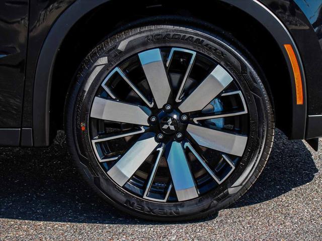 new 2025 Mitsubishi Outlander car, priced at $40,105