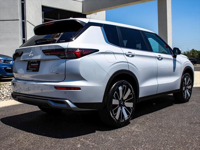 new 2025 Mitsubishi Outlander car, priced at $38,625