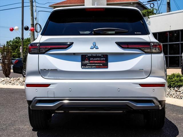 new 2025 Mitsubishi Outlander car, priced at $38,625
