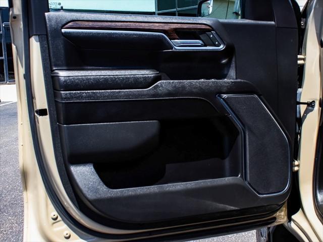 used 2023 GMC Sierra 1500 car, priced at $41,990
