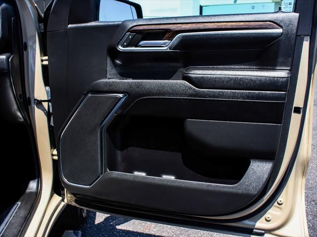 used 2023 GMC Sierra 1500 car, priced at $41,990