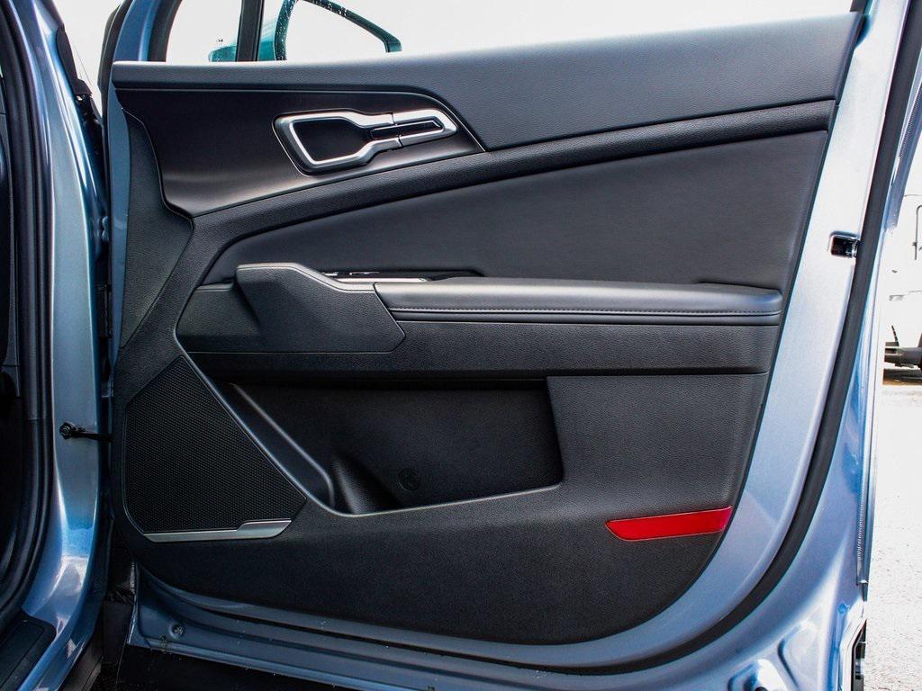 used 2025 Kia Sportage car, priced at $26,450