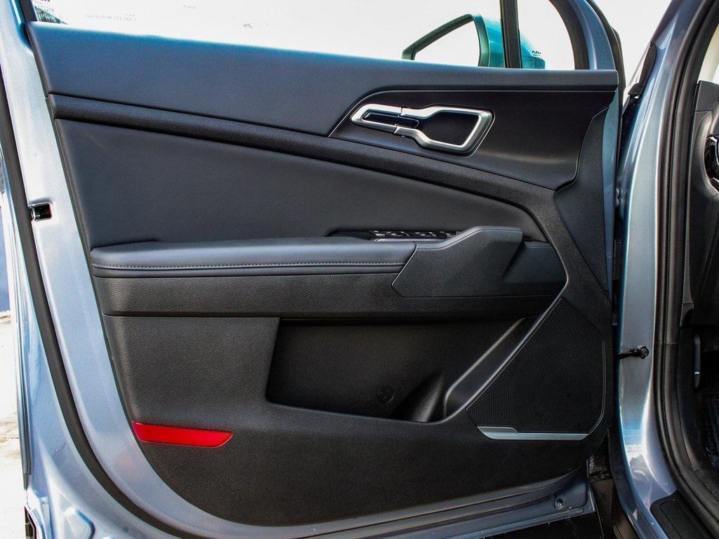 used 2025 Kia Sportage car, priced at $26,450